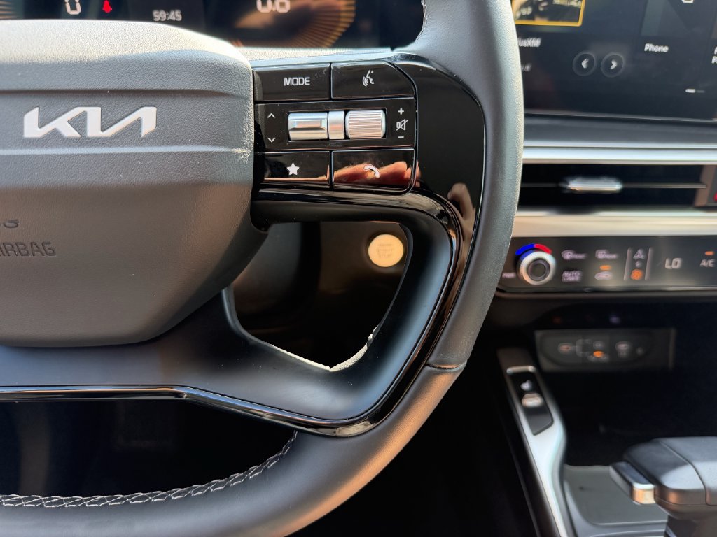 Used 2026 Kia Sorento S w/ S Panoramic Sunroof Package FWD image 17