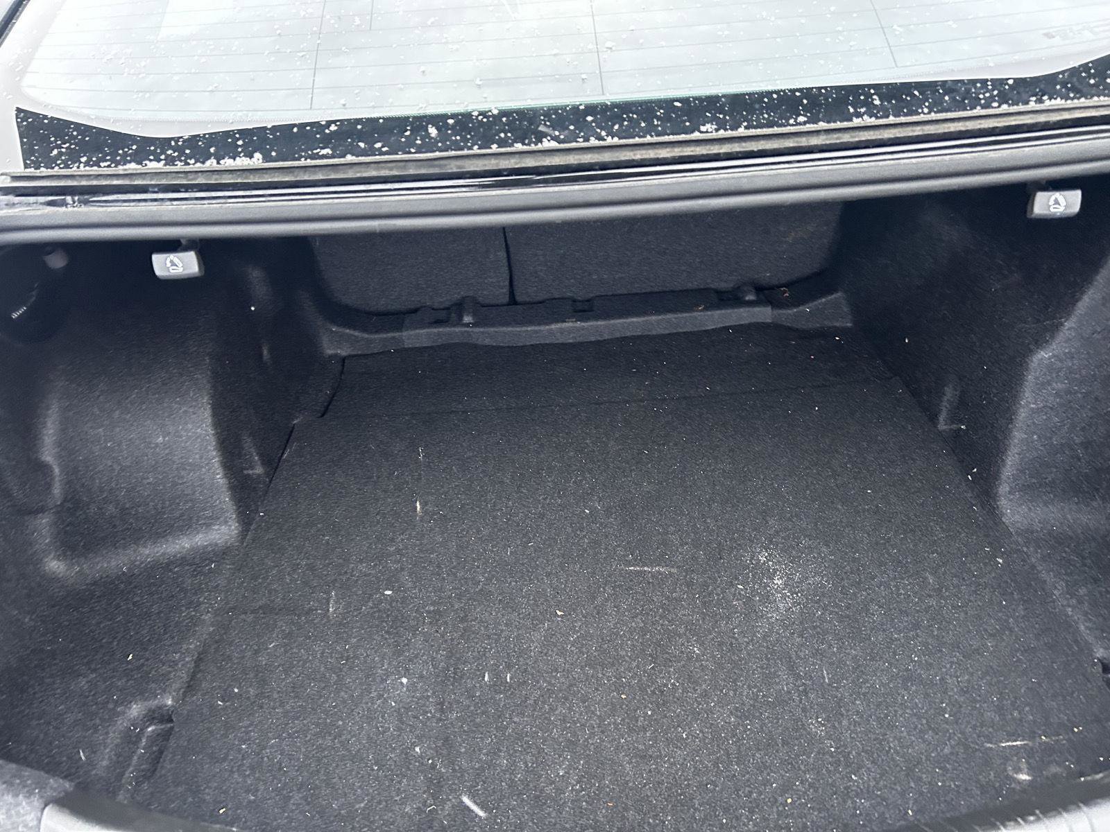 Used 2025 Chevrolet Malibu LS image 13