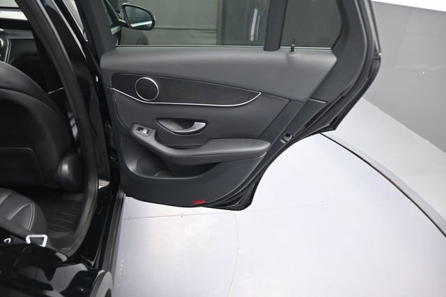 Used 2021 Mercedes-Benz GLC 300 4MATIC image 89