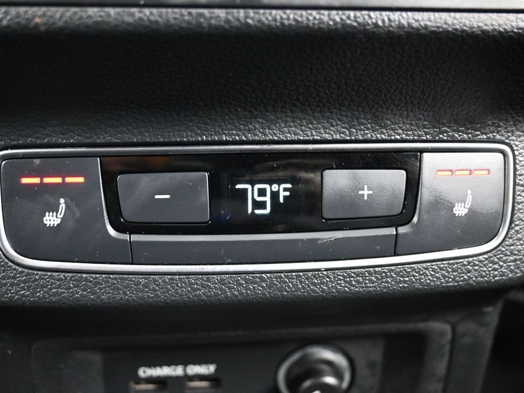 Used 2023 Audi SQ5 Prestige w/ Prestige Package image 37