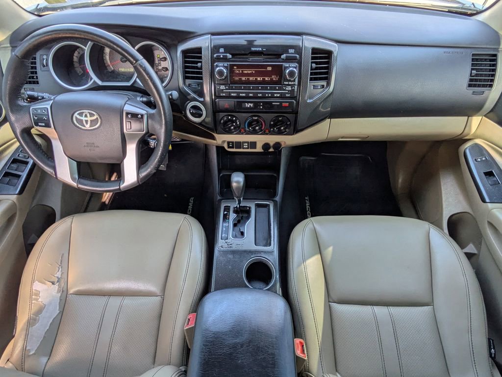 Used 2012 Toyota Tacoma 4x4 Double Cab w/ SR5 Pkg image 16