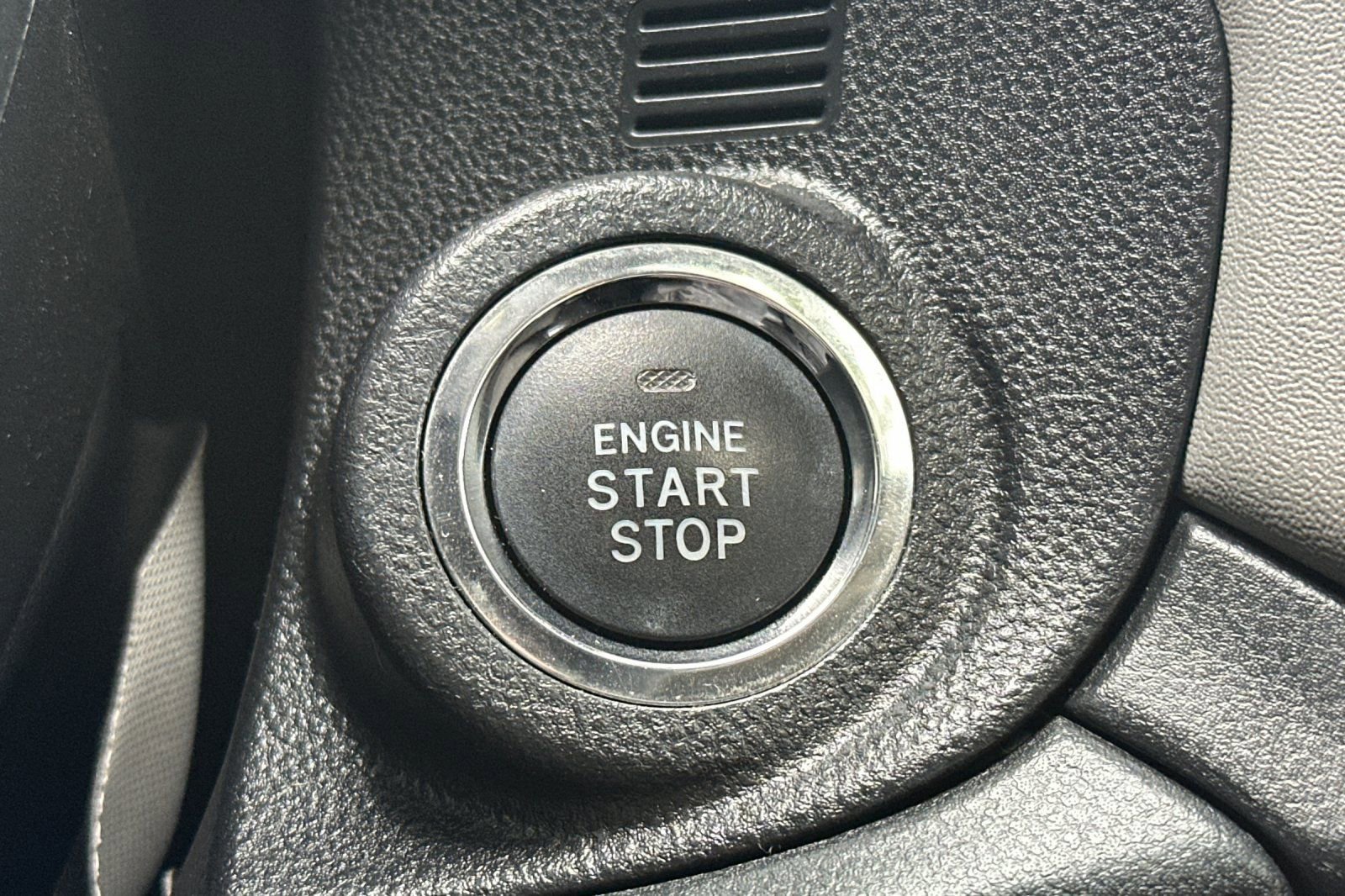 Used 2023 Subaru Outback Premium w/ Popular Package #1 image 21