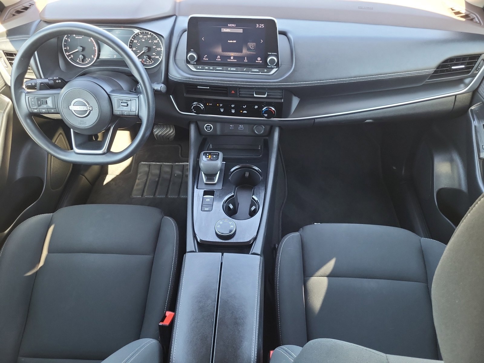 Used 2023 Nissan Rogue S image 21