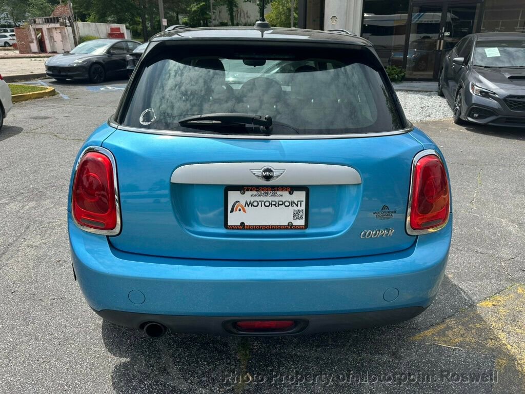 Used 2015 MINI Cooper 4-Door Hardtop FWD image 5