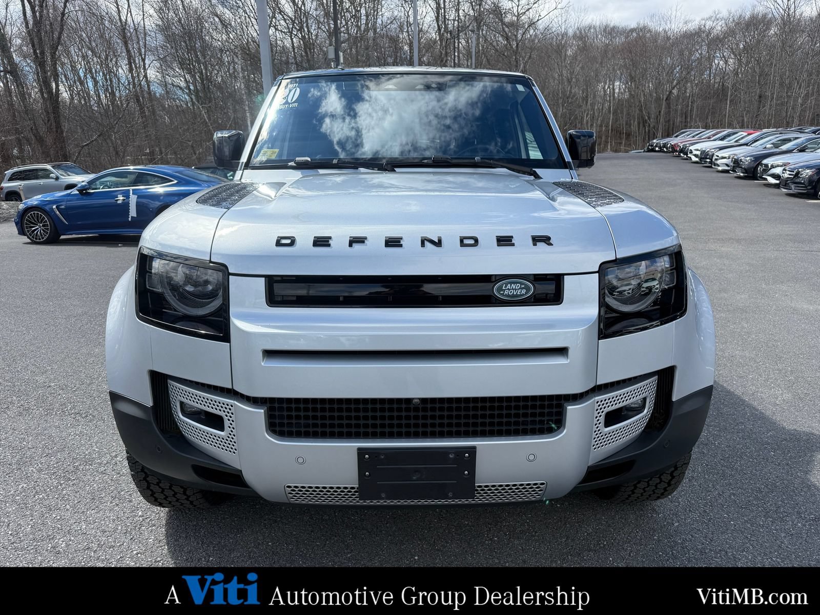 Used 2020 Land Rover Defender 110 First Edition AWD/4WD image 3
