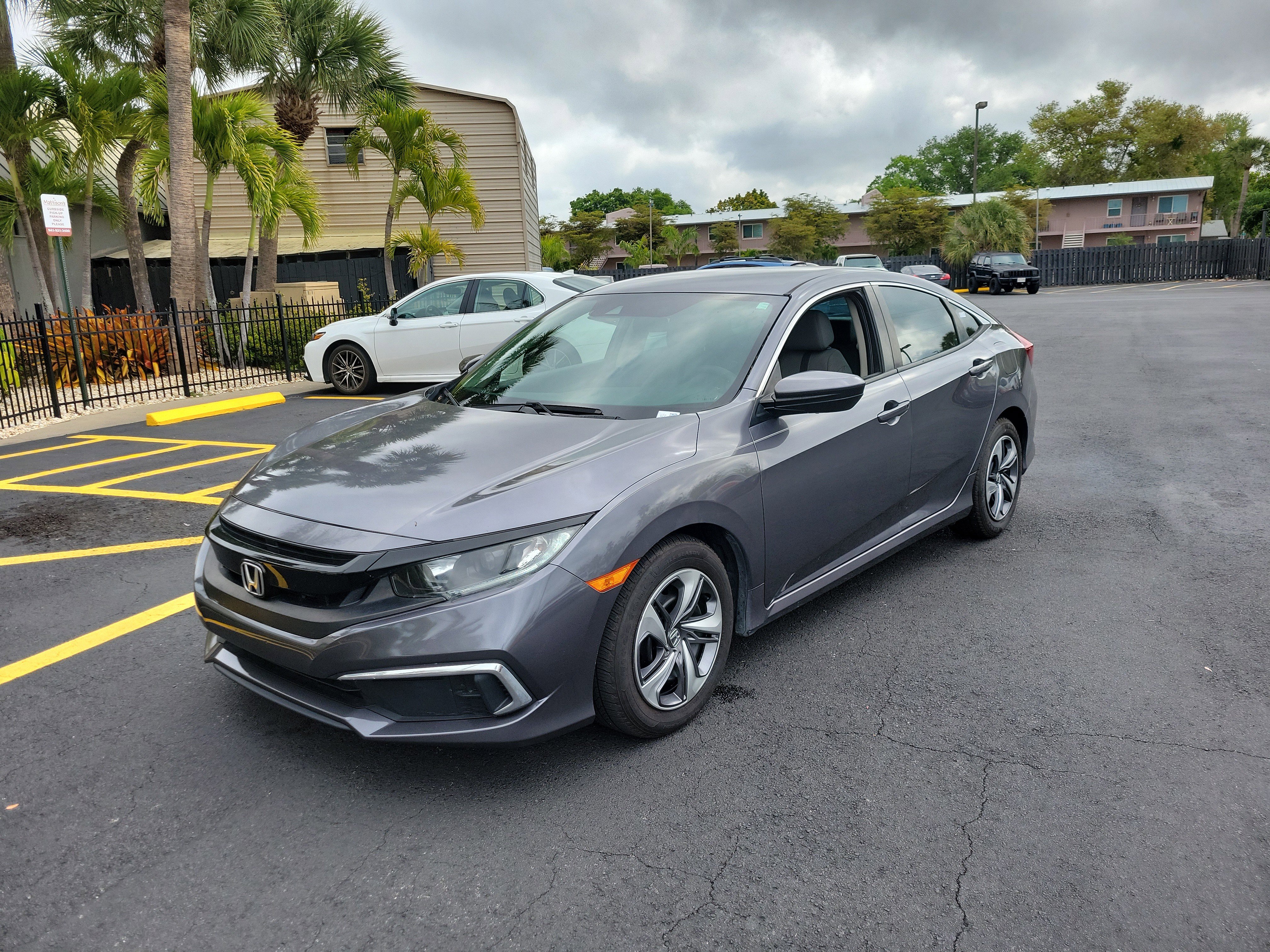 Used 2021 Honda Civic LX image 9