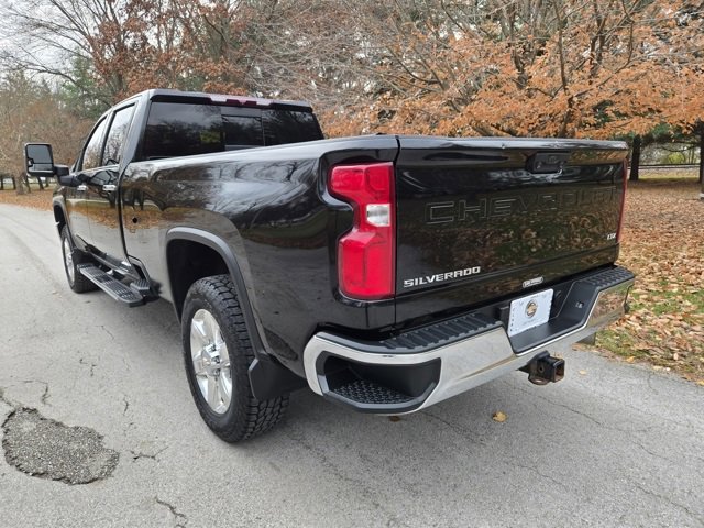 Used 2022 Chevrolet Silverado 2500 LTZ image 4