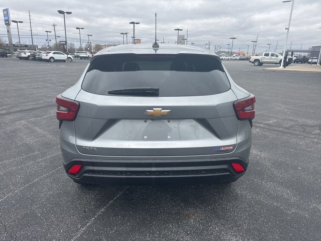 Used 2024 Chevrolet Trax LS image 8