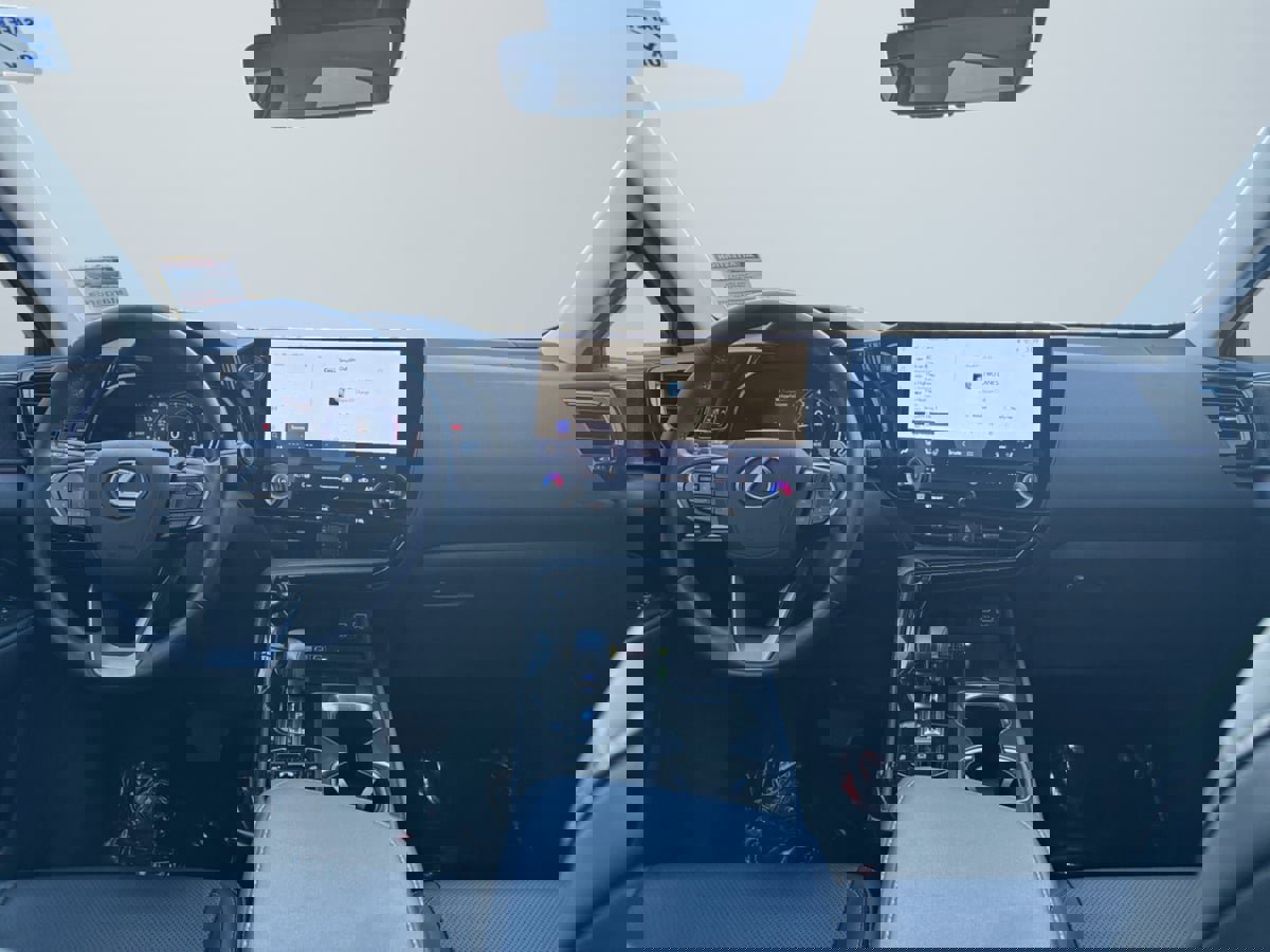 Used 2022 Lexus NX 350 AWD image 10