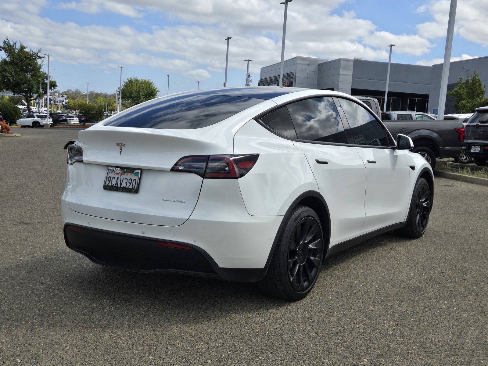 Used 2020 Tesla Model Y Long Range AWD/4WD image 4