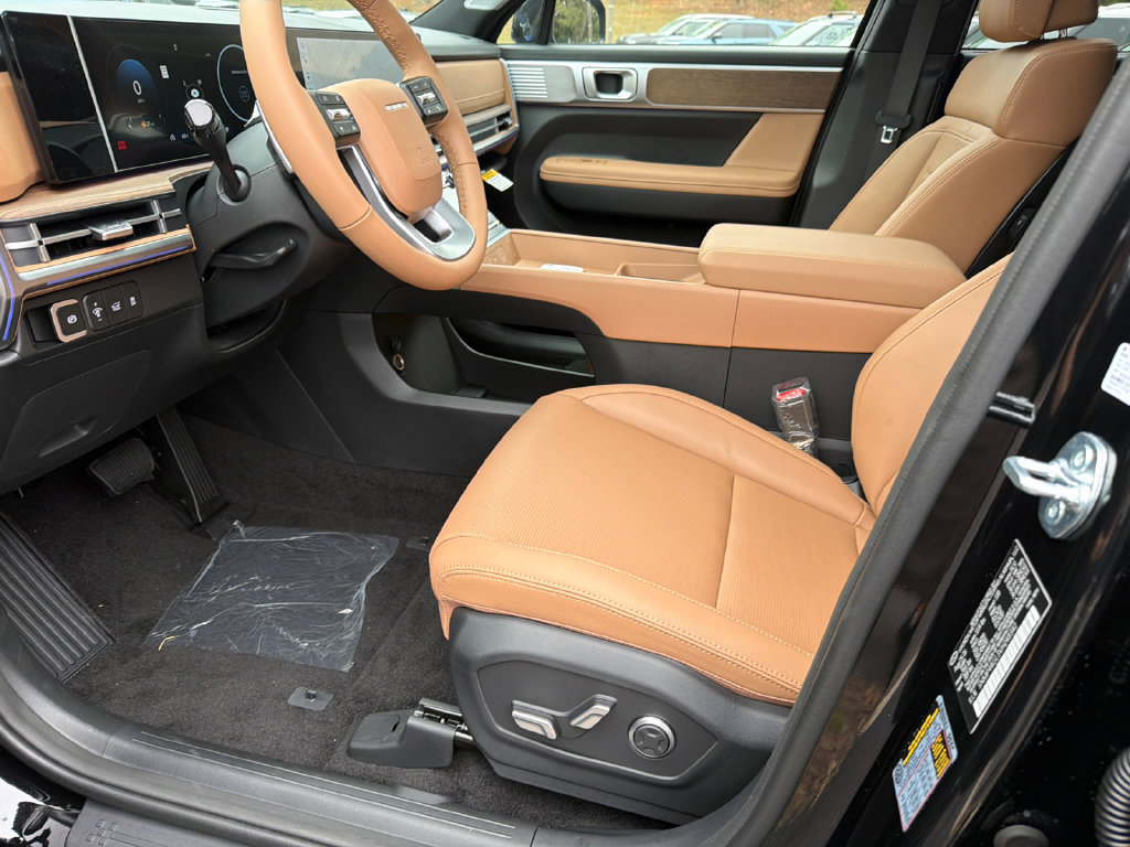 New 2027 Hyundai Santa Fe Limited FWD image 9