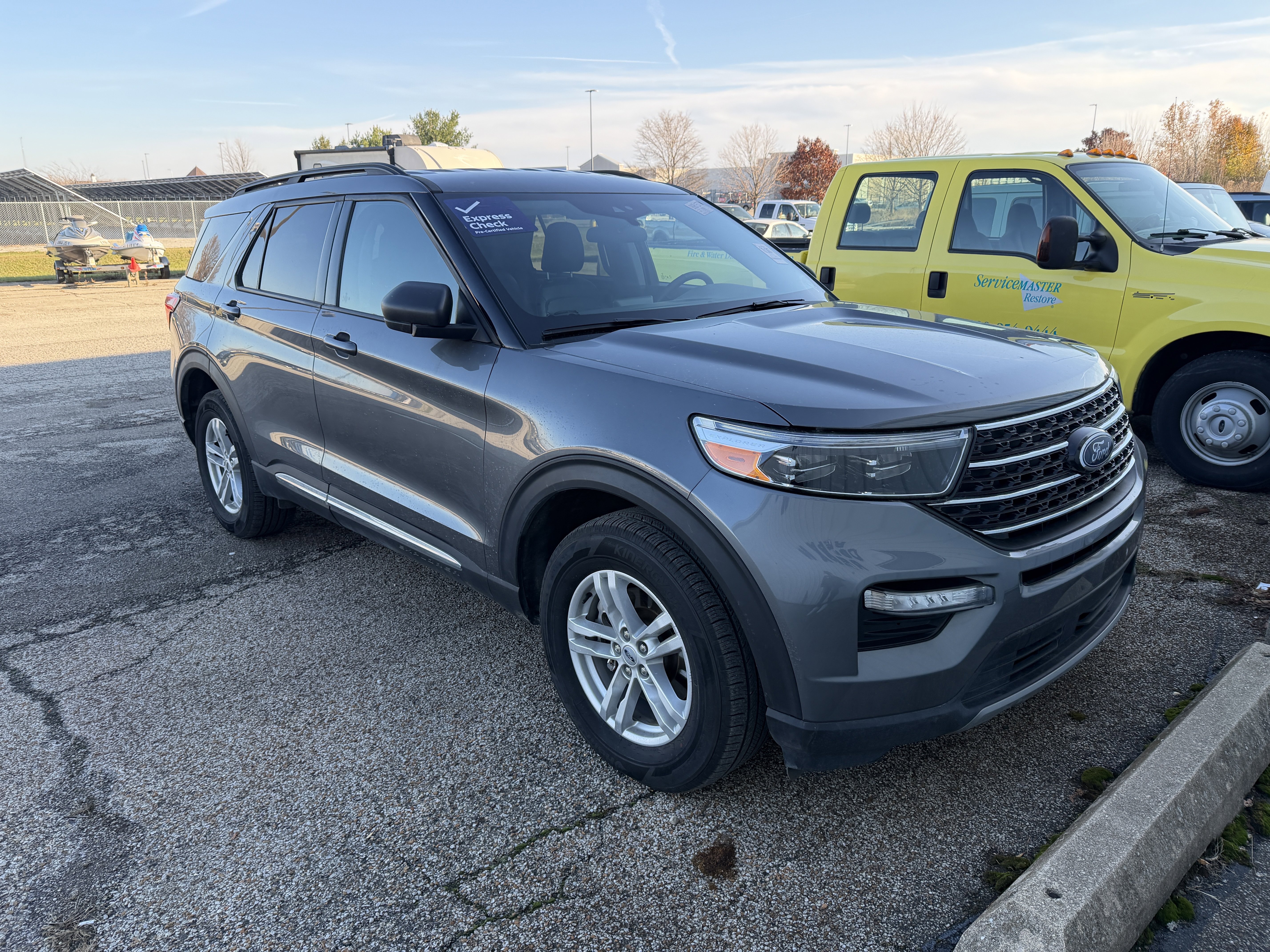 Used 2023 Ford Explorer XLT w/ Equipment Group 202A image 5