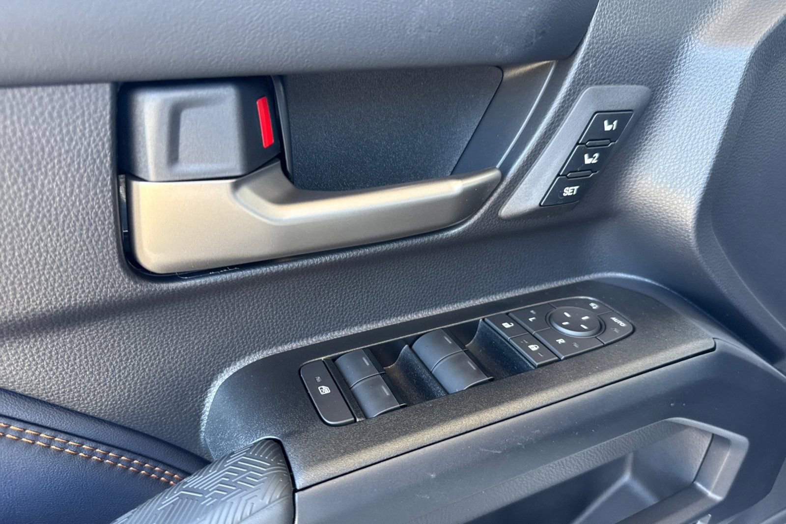 New 2026 Toyota 4Runner Platinum image 13