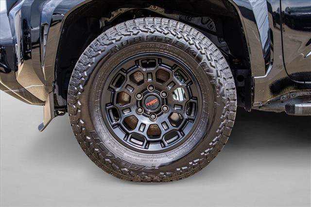 Used 2025 Toyota 4Runner TRD Sport AWD/4WD image 9