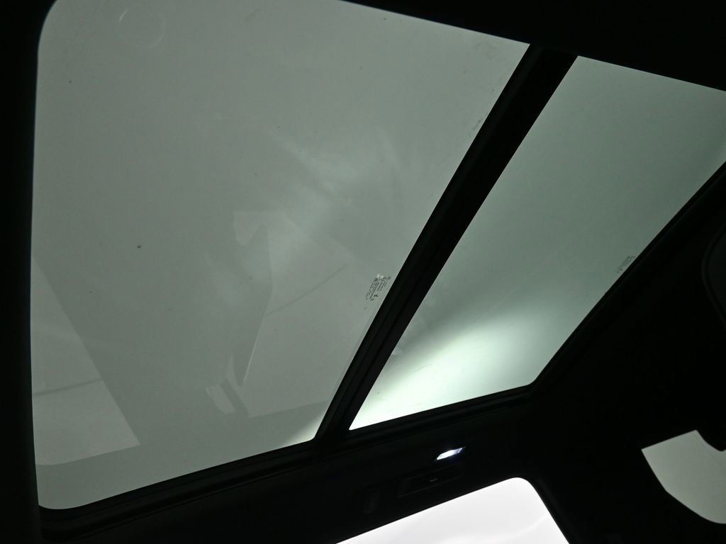 Used 2024 Chevrolet Tahoe RST w/ Luxury Package image 44