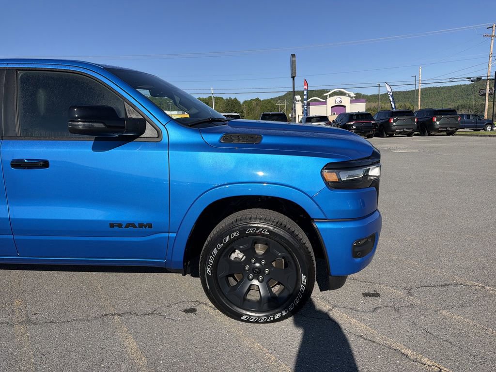 Used 2025 RAM 1500 Big Horn AWD/4WD image 4