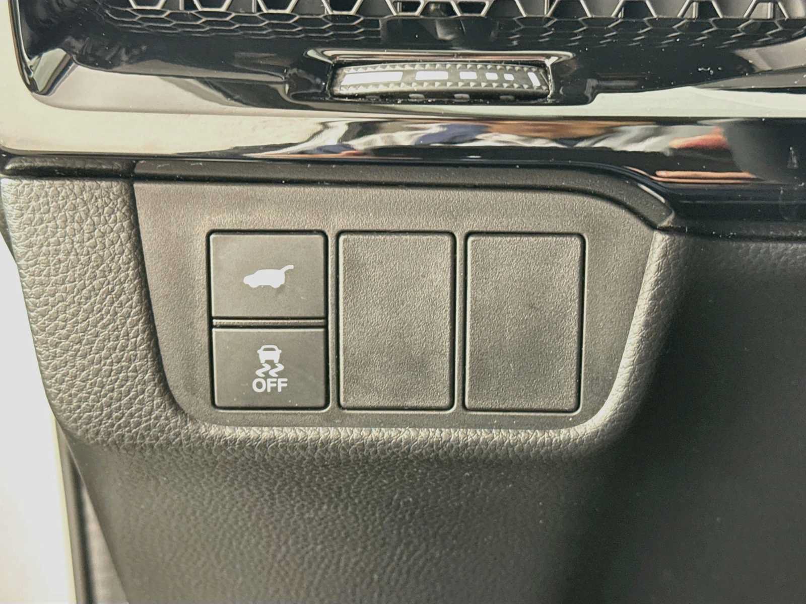 Used 2024 Honda CR-V EX-L image 11