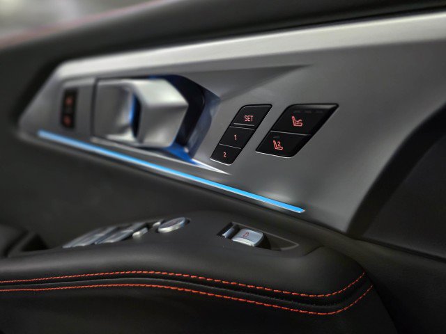 Used 2025 BMW XM Label Red w/ M Driver's Package image 38