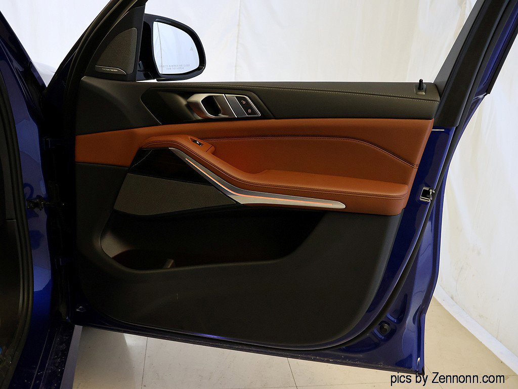 Certified 2025 BMW X5 M60i w/ Executive Package image 36