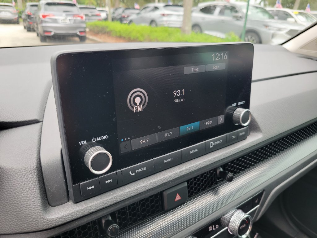 Used 2025 Honda CR-V EX image 26