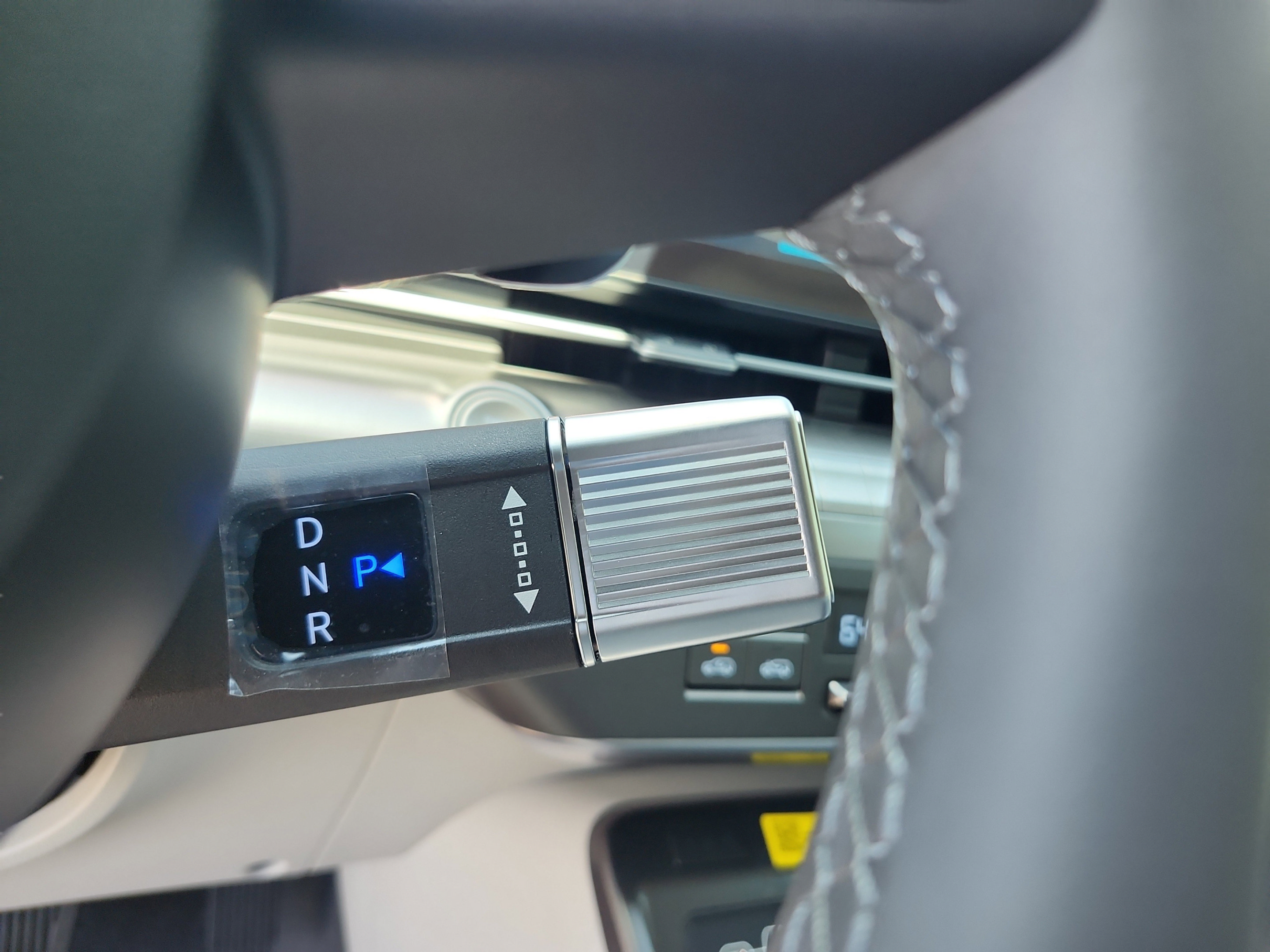 New 2026 Hyundai Kona SEL Premium FWD image 13