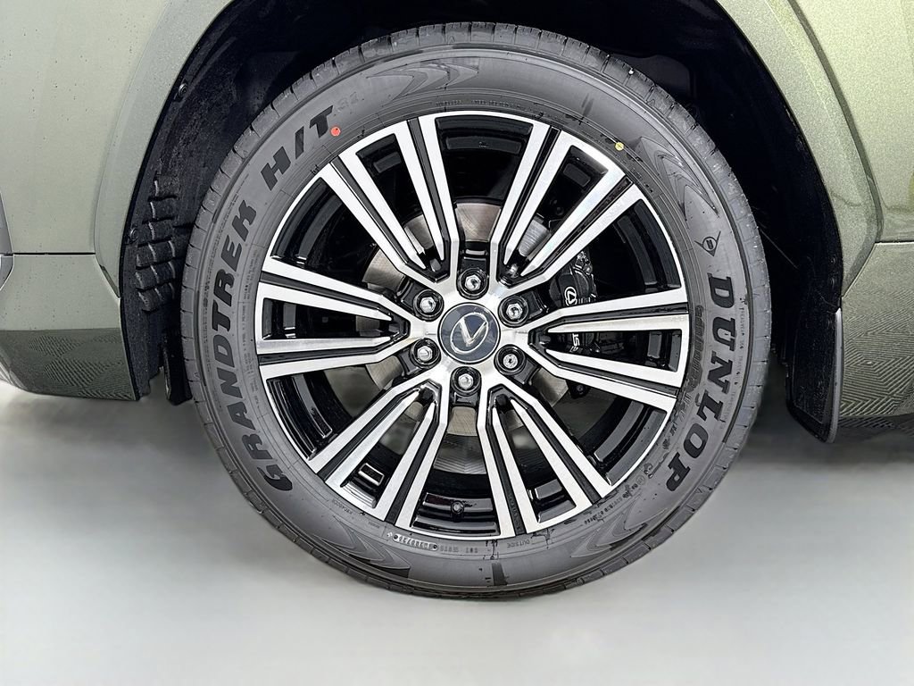 New 2026 Lexus LX 600 4WD w/ Luxury Package image 23