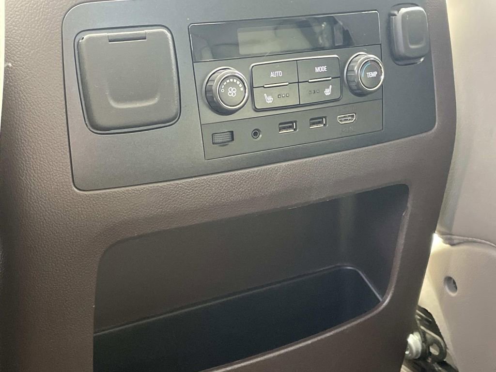 Used 2019 GMC Yukon Denali w/ Open Road Package image 18