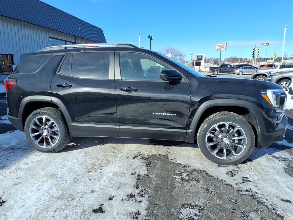 New 2026 GMC Terrain Elevation w/ Elevation Premium Package image 2