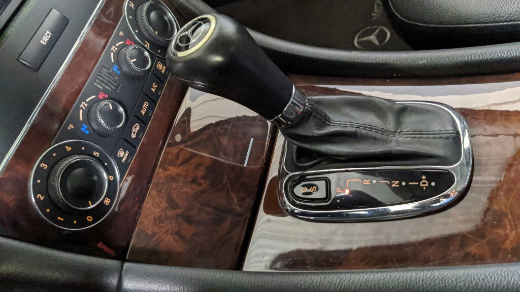 Used 2005 Mercedes-Benz C 320 4MATIC Sedan image 18