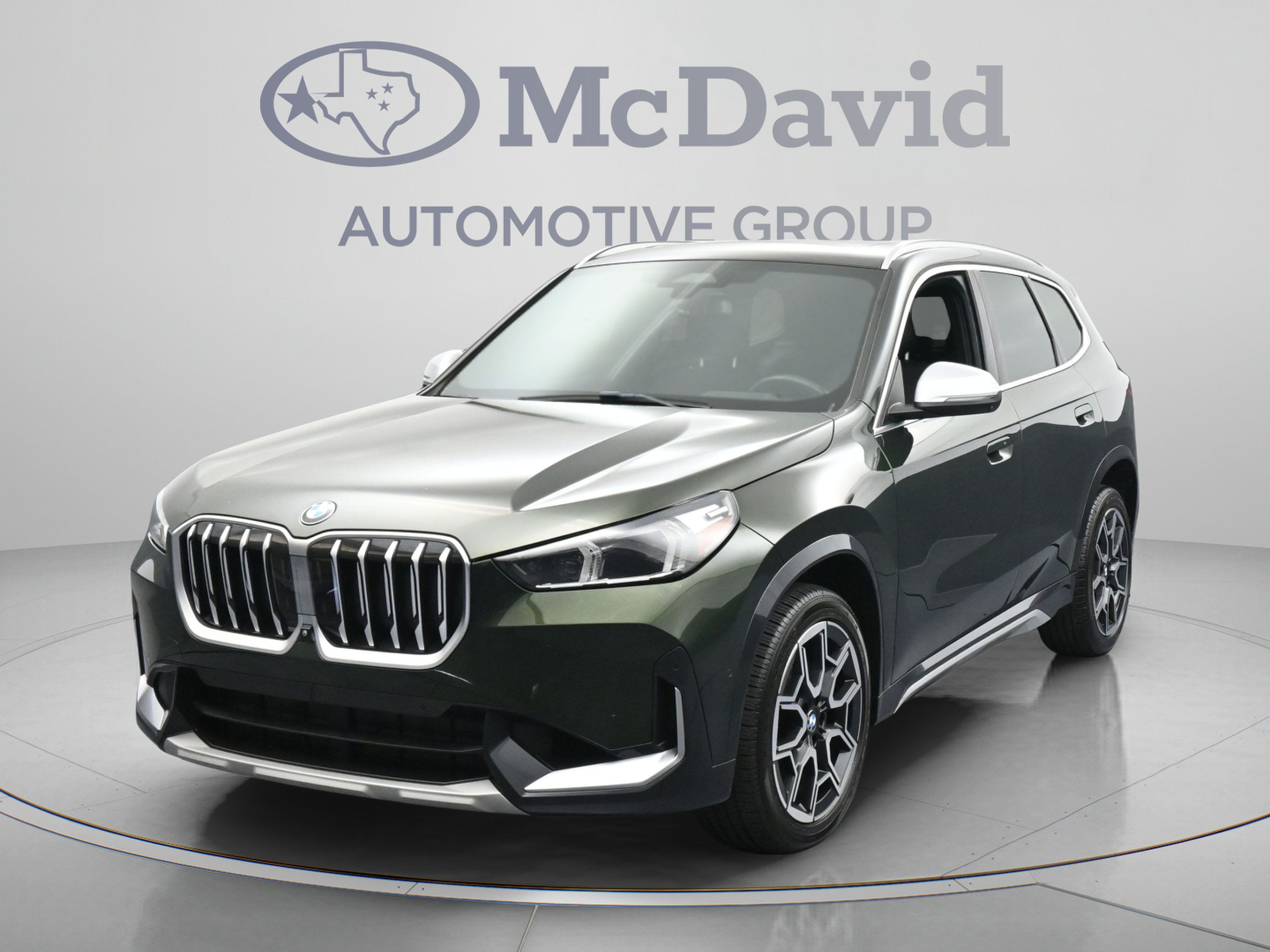 Used 2023 BMW X1 xDrive28i w/ Premium Package AWD/4WD image 1