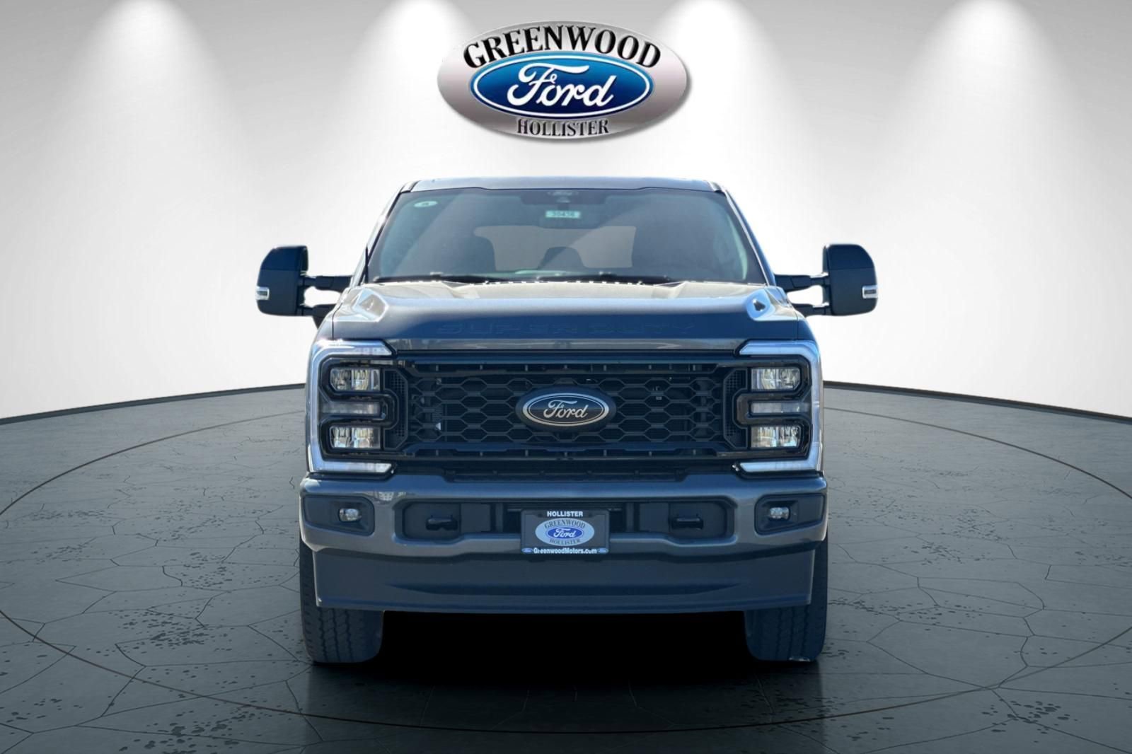New 2026 Ford F350 Lariat w/ Black Appearance Package image 9