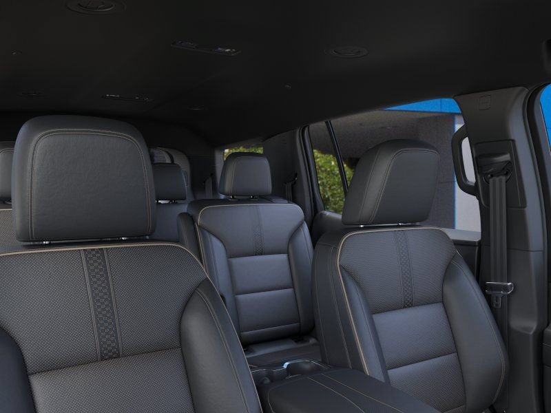 New 2026 Chevrolet Traverse High Country FWD image 24