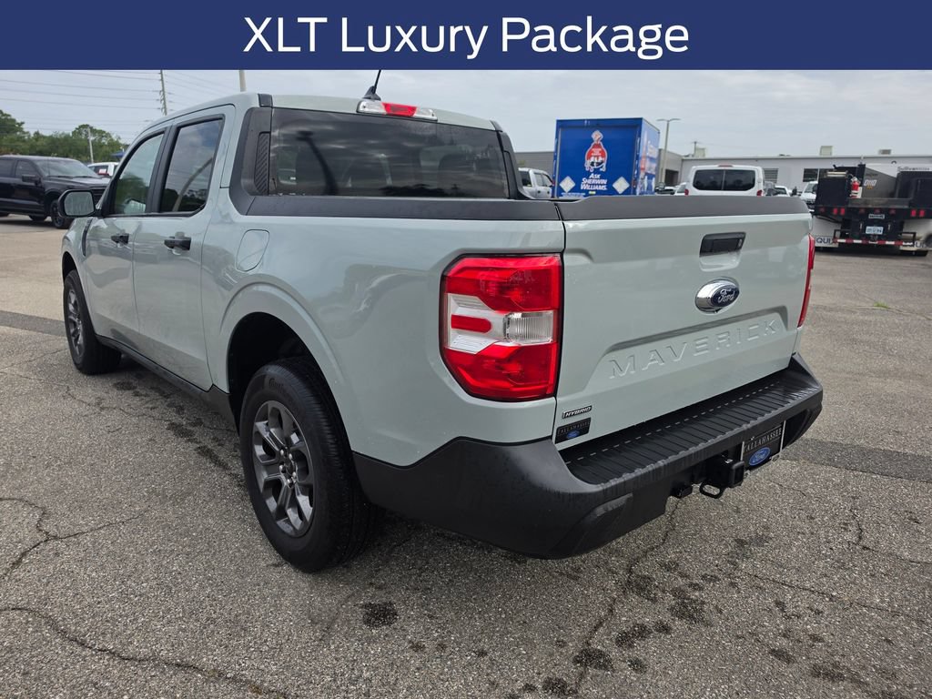 Used 2024 Ford Maverick XLT w/ XLT Luxury Package FWD image 2