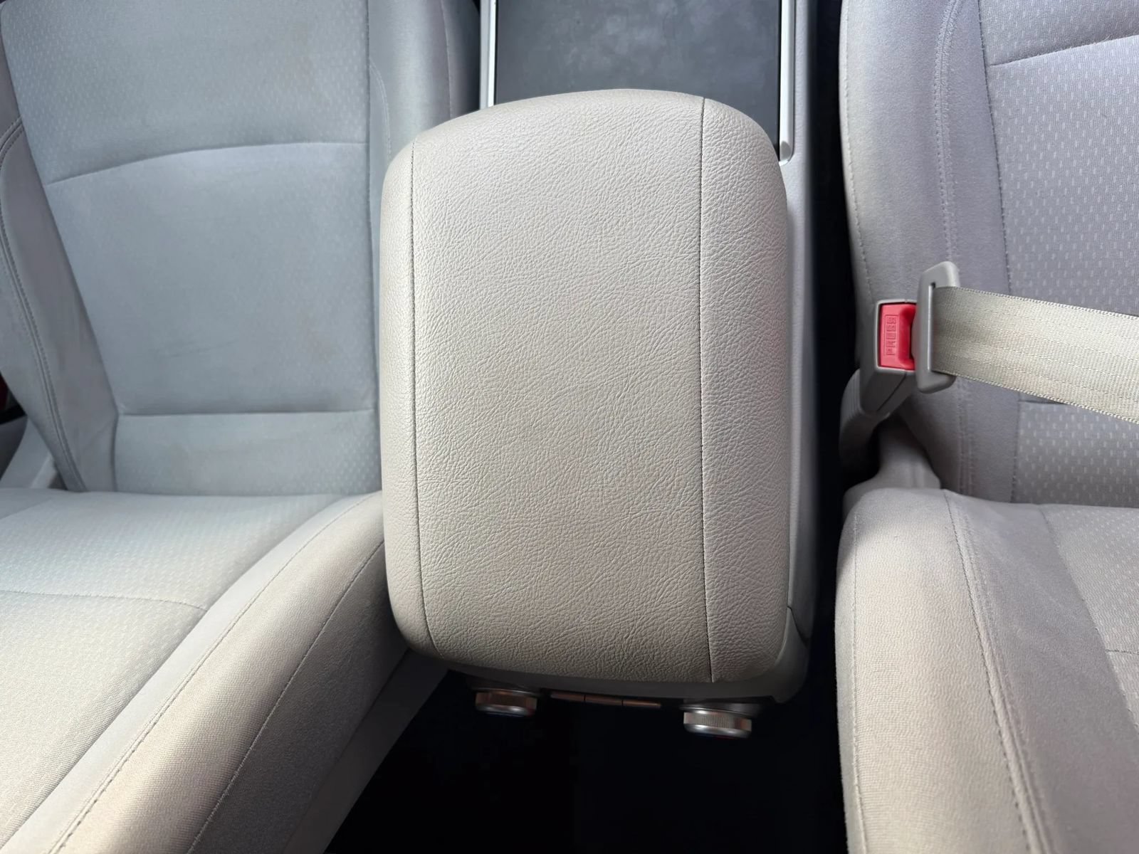 Used 2011 Hyundai Veracruz GLS AWD/4WD image 40