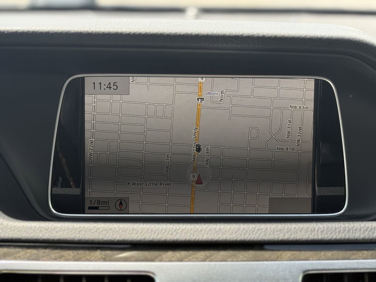 Used 2015 Mercedes-Benz E 350 4MATIC Sedan image 31