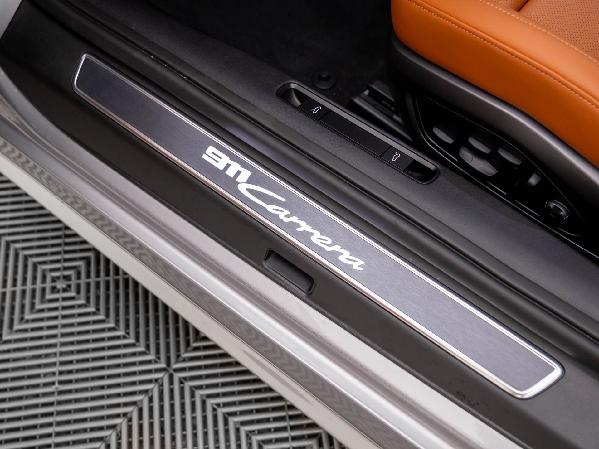 New 2026 Porsche 911 Carrera image 16