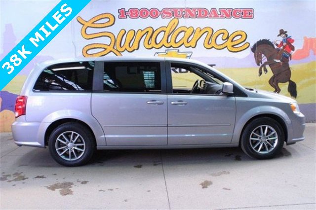 Used 2016 Dodge Grand Caravan SE