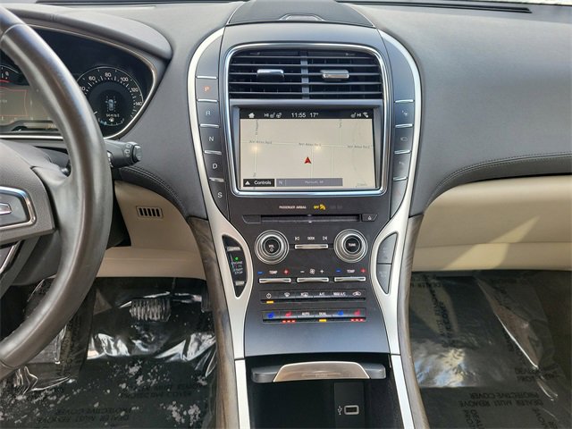 Used 2018 Lincoln MKX Reserve w/ Driver Assistance Package image 30