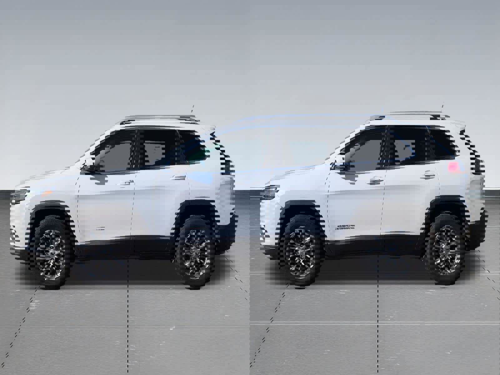 Used 2020 Jeep Cherokee Latitude Plus w/ Comfort/Convenience Group image 3