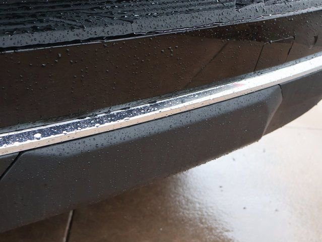 New 2026 GMC Yukon XL Elevation w/ Elevation Premium Package image 18