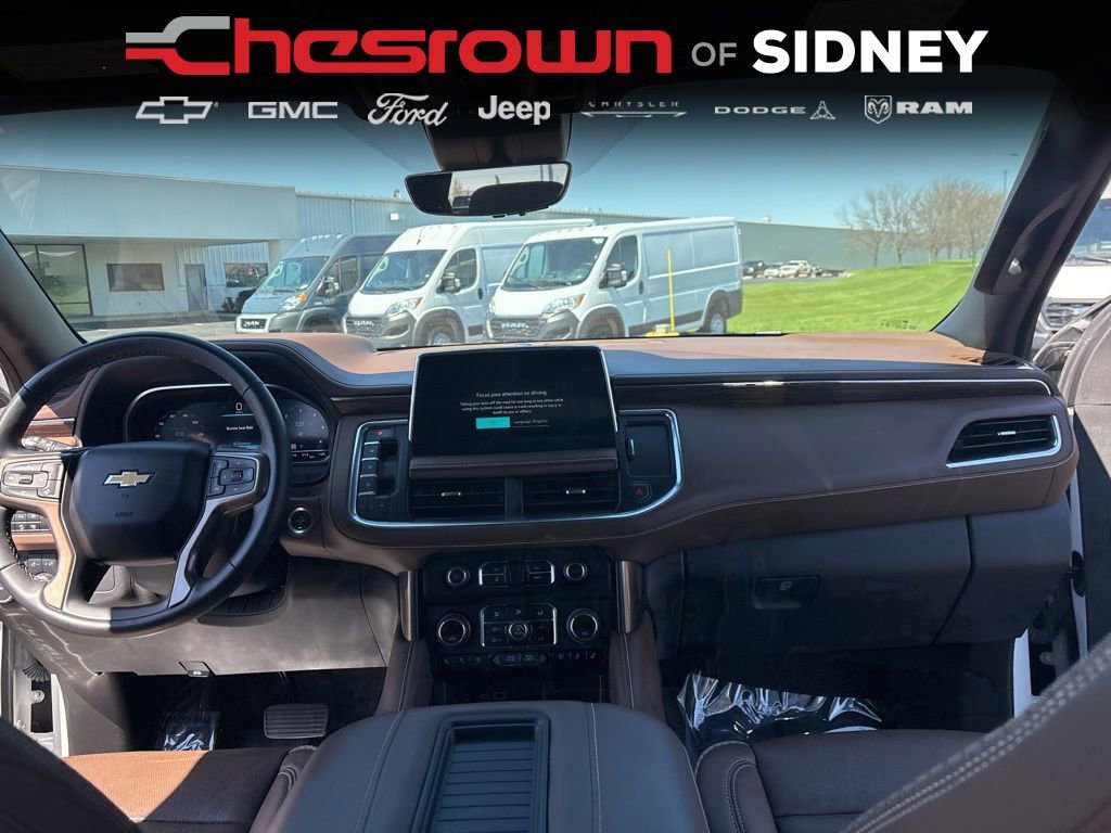 Used 2023 Chevrolet Suburban High Country image 31