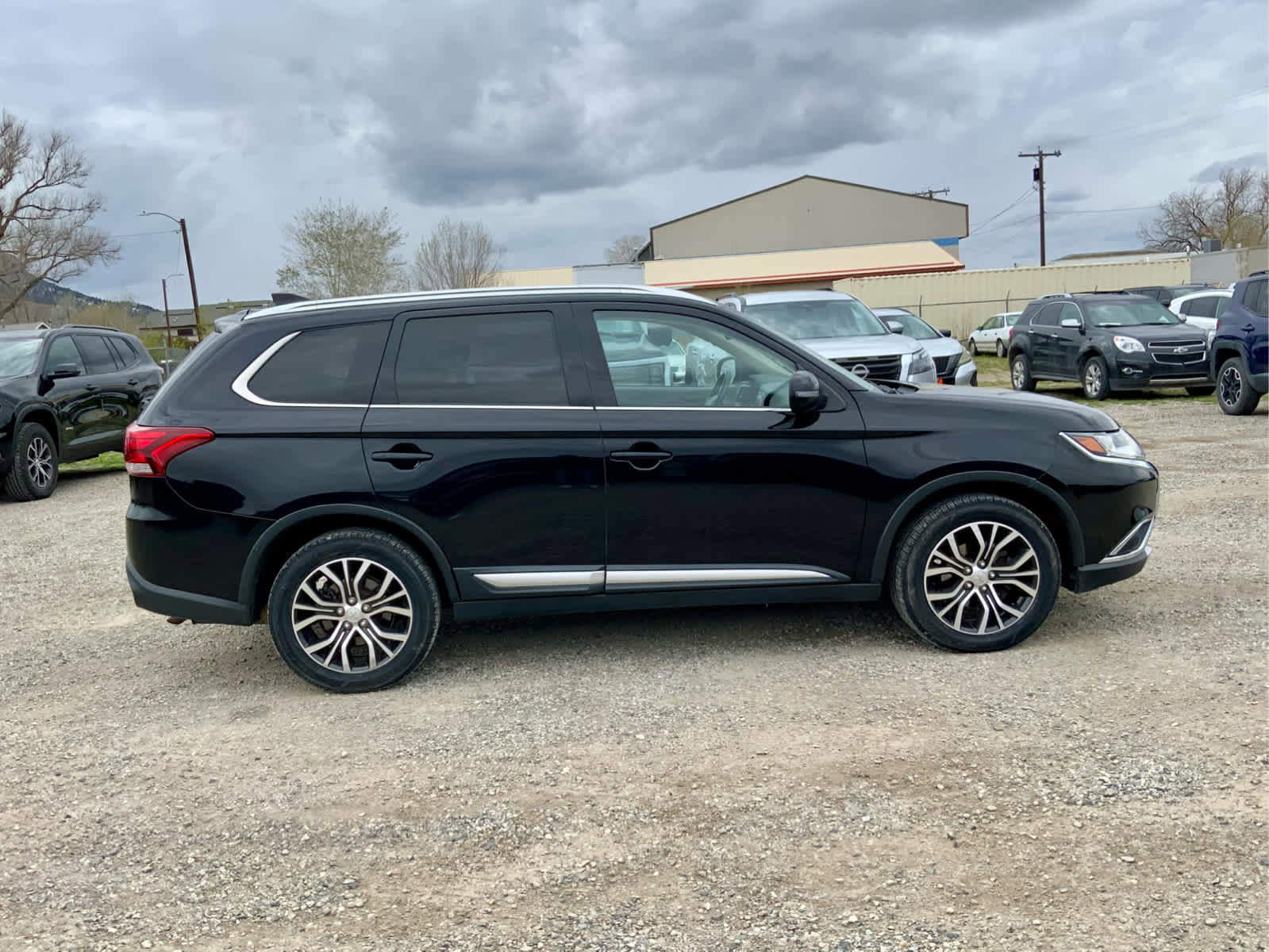 Used 2018 Mitsubishi Outlander SEL AWD/4WD image 6