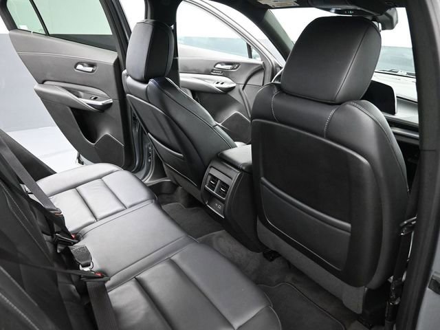 Used 2024 Cadillac XT4 Premium Luxury AWD/4WD image 21