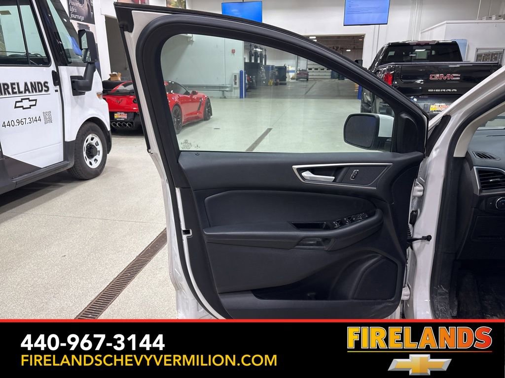 Used 2019 Ford Edge SEL w/ Equipment Group 201A image 9