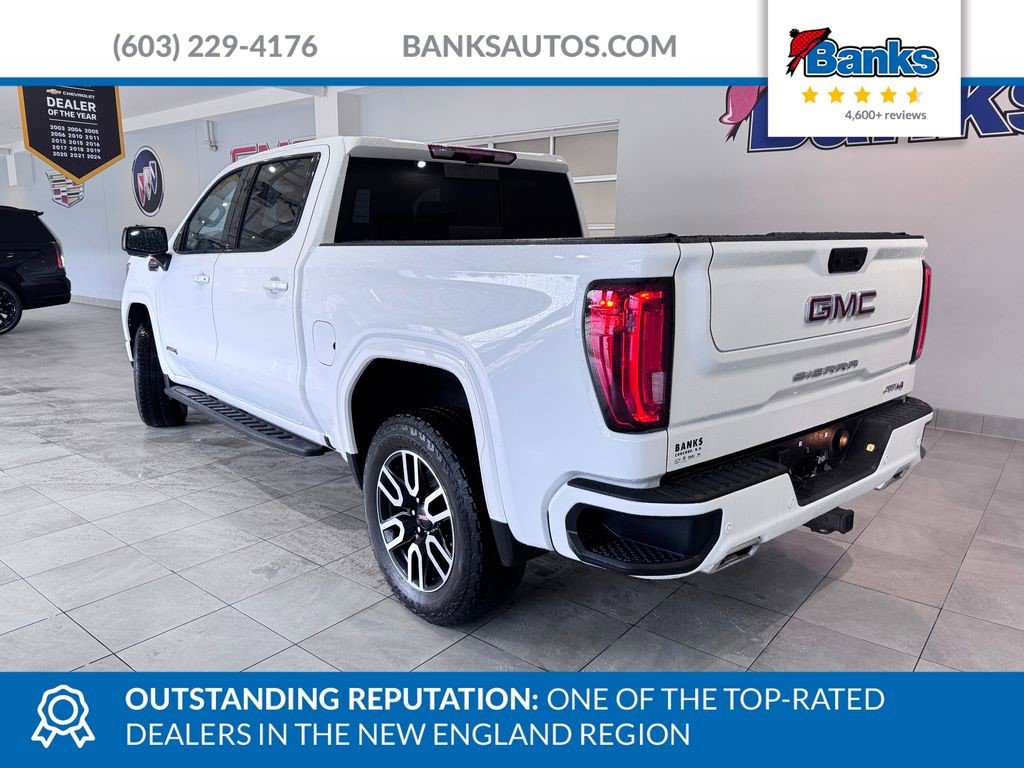 Certified 2025 GMC Sierra 1500 AT4 w/ AT4 Premium Package AWD/4WD image 8