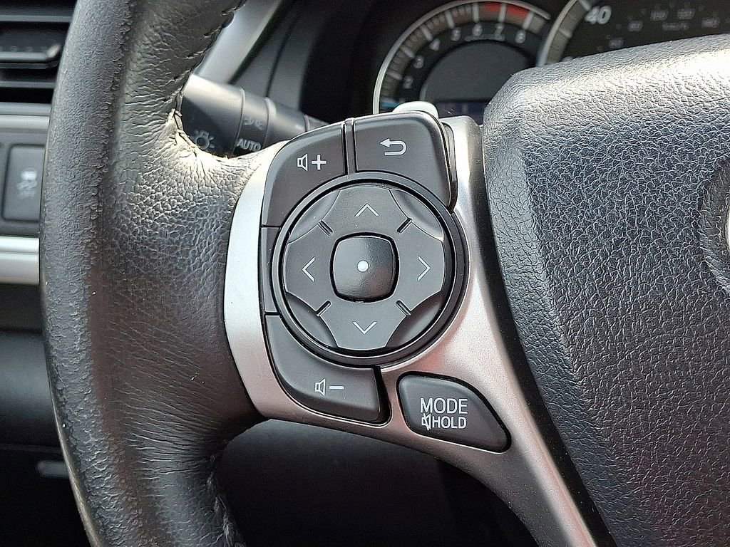 Used 2012 Toyota Camry SE image 19