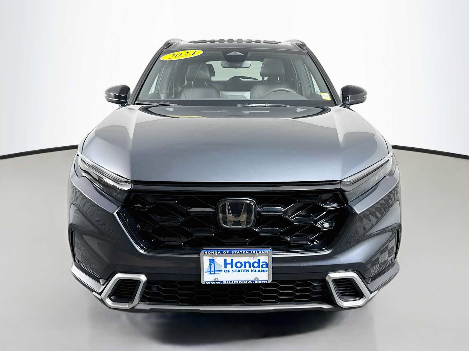 Used 2024 Honda CR-V Sport Touring image 2
