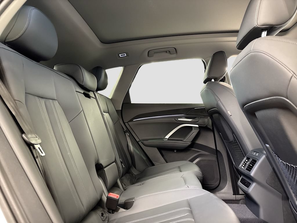 New 2026 Audi Q5 2.0T AWD/4WD image 16