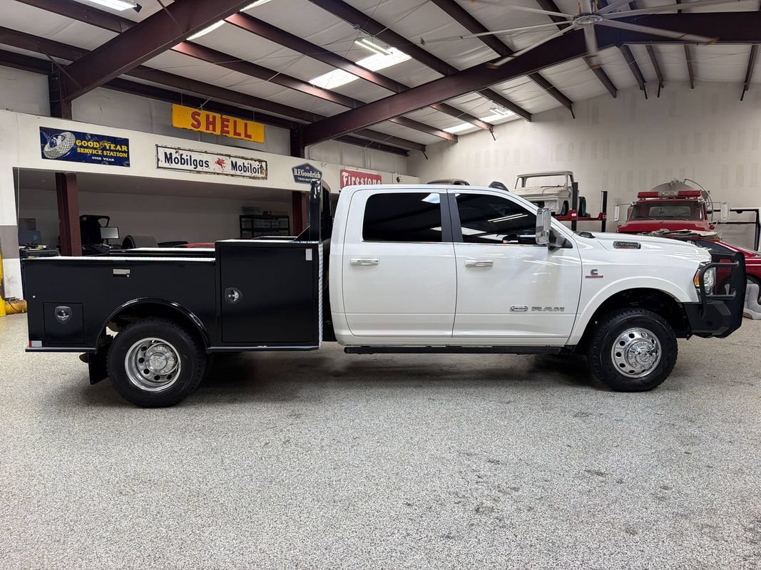Used 2020 RAM 3500 Limited AWD/4WD image 9
