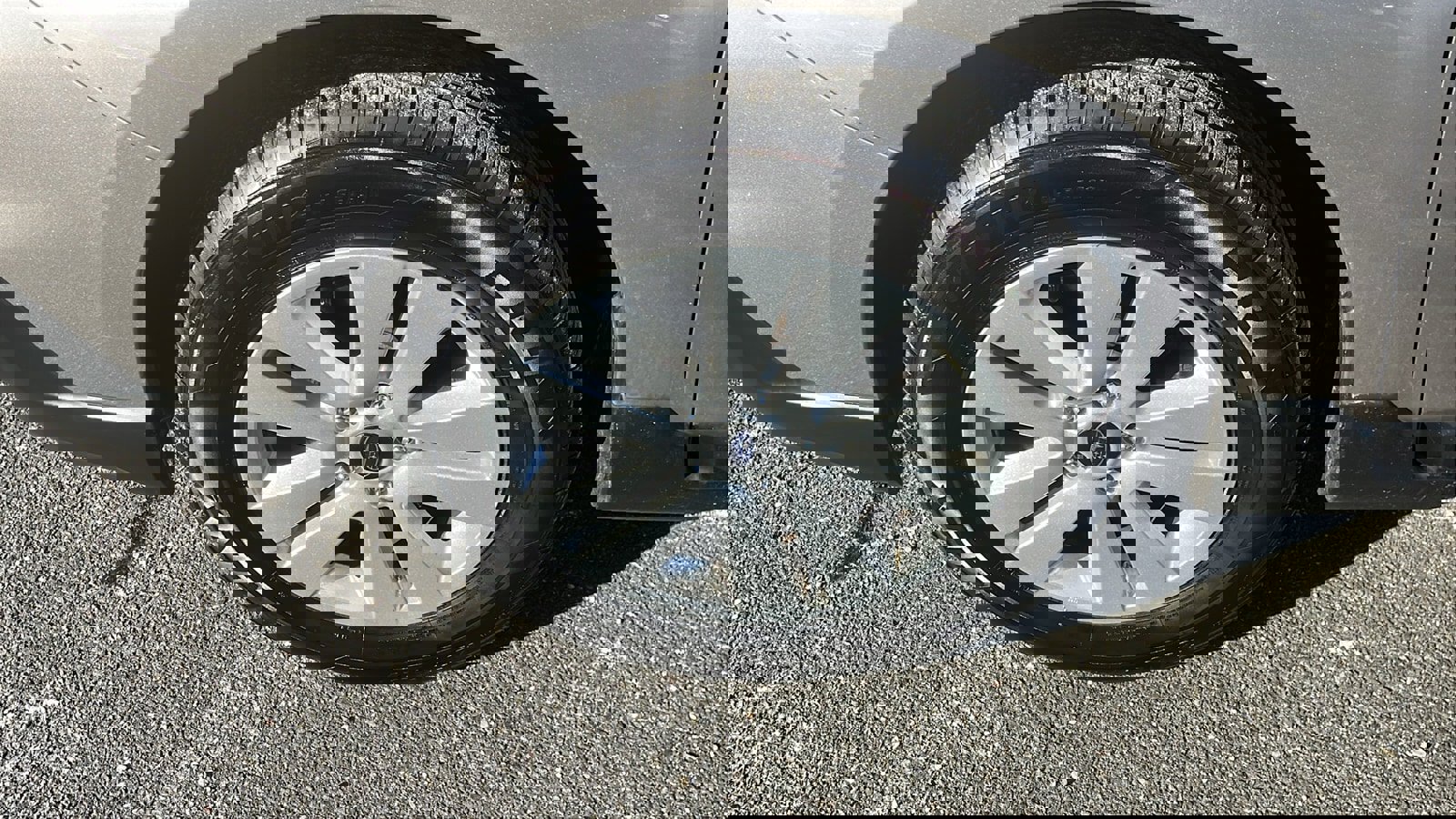 Used 2015 Subaru Outback 2.5i Premium image 9